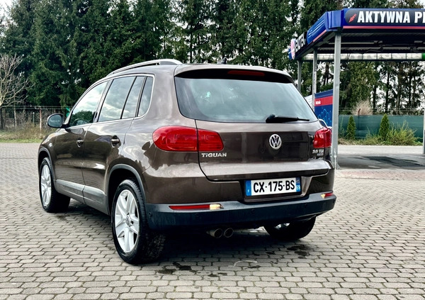 Volkswagen Tiguan cena 39900 przebieg: 172555, rok produkcji 2012 z Ostrołęka małe 106
